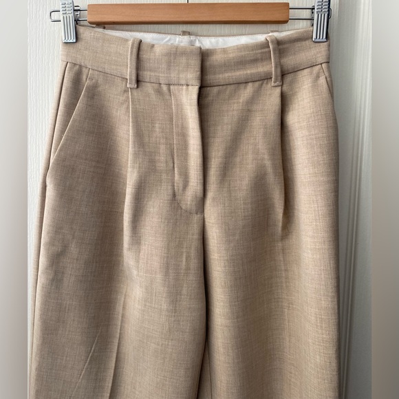 Aritzia Ibiza trouser pant in color Heather oat beige - Picture 5 of 11